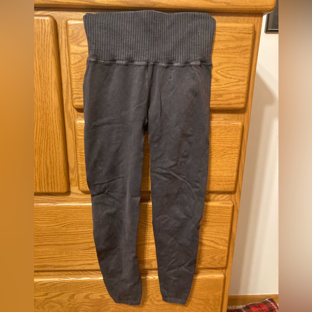 Free people movement leggings